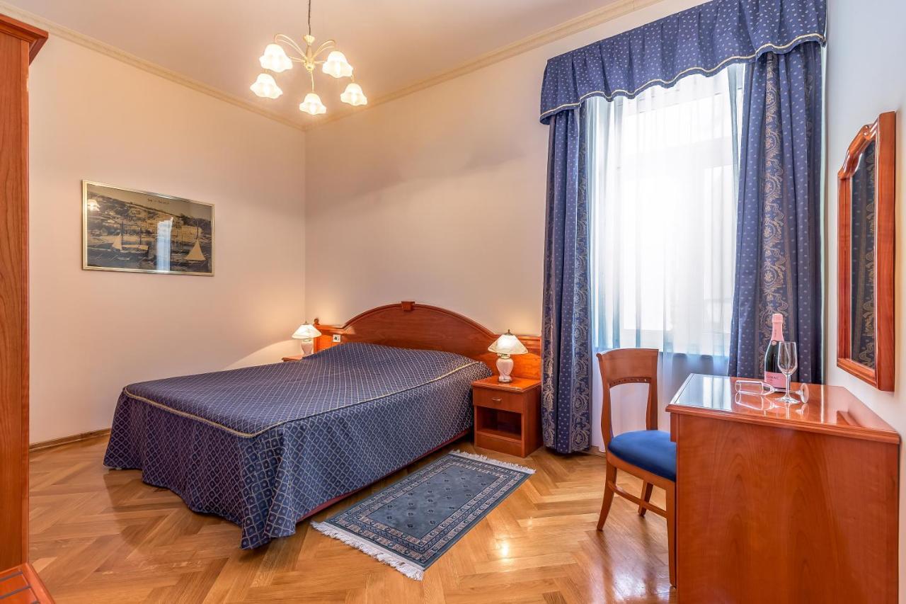 Hotel Galeb Opatija Eksteriør bilde