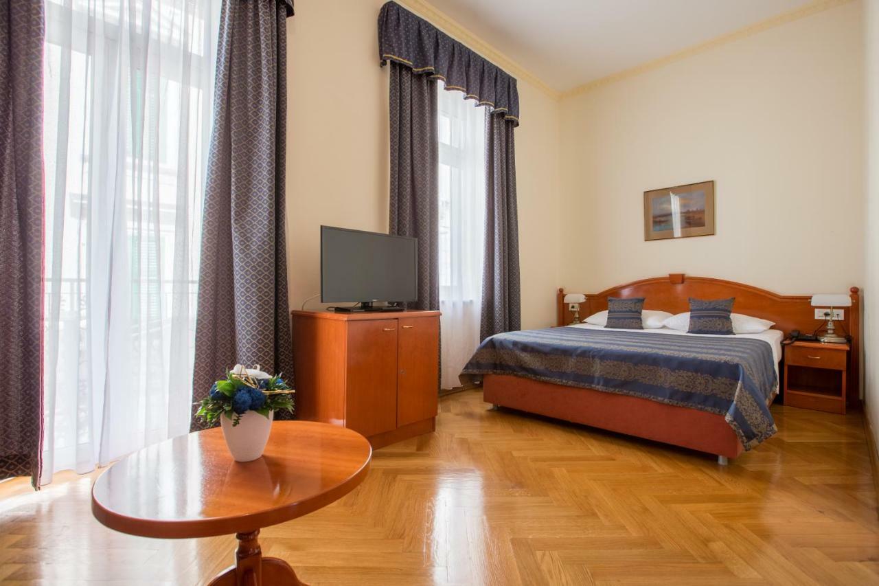 Hotel Galeb Opatija Eksteriør bilde