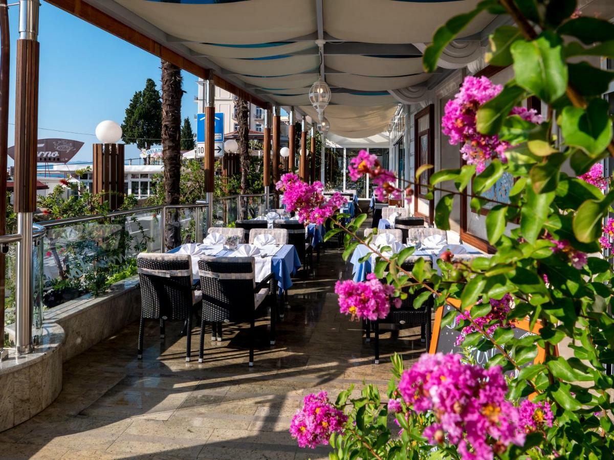 Hotel Galeb Opatija Eksteriør bilde
